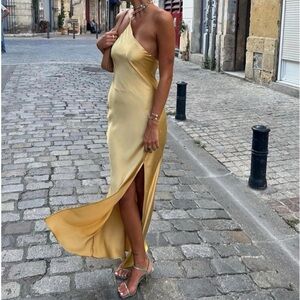 Commense moonlight open back satin slit long dress in yellow size small